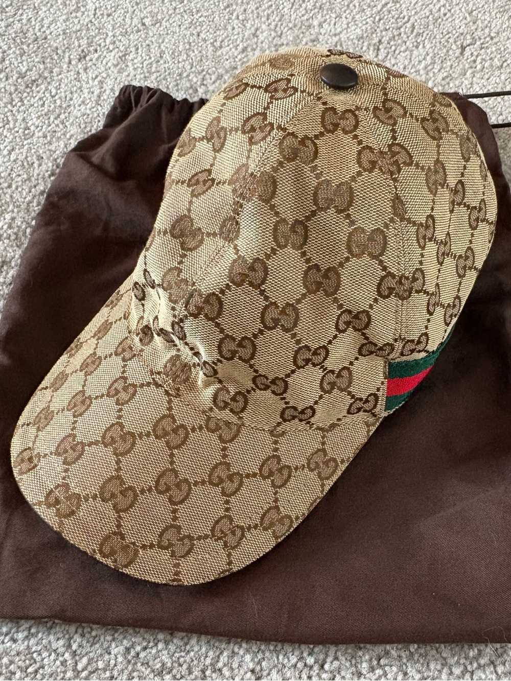 GUCCI GG baseball hat